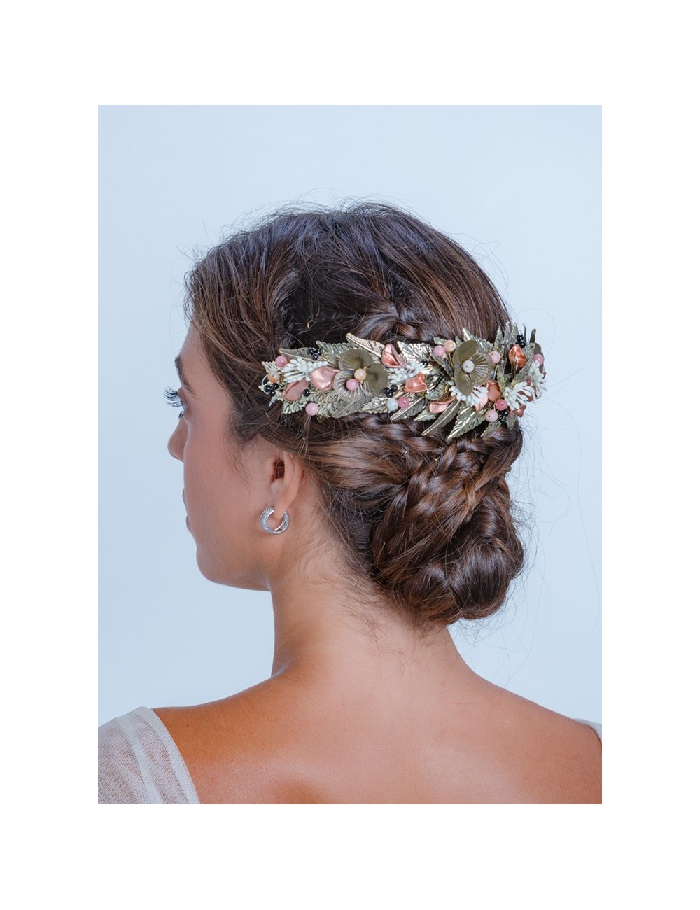 Tiara de novia dorada con piedras verde jade. Nuestro BestSeller por